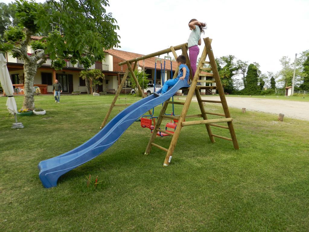 Hotel Agriturismo Zio Michele Isola Della Scala Exterior foto